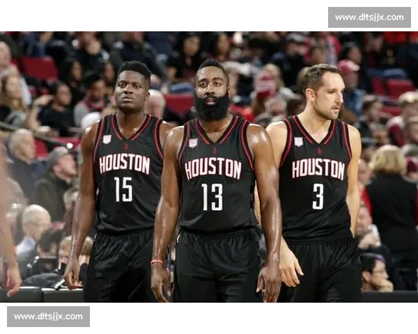 拉塞尔陷伍德式困局？独行侠复刻悲剧，弗拉格天赋难救主